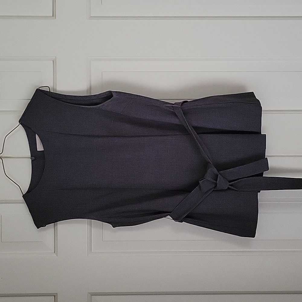 Mignon Doo Womens gray belted sleeveless top pleated open flaps sz xs anthropol…